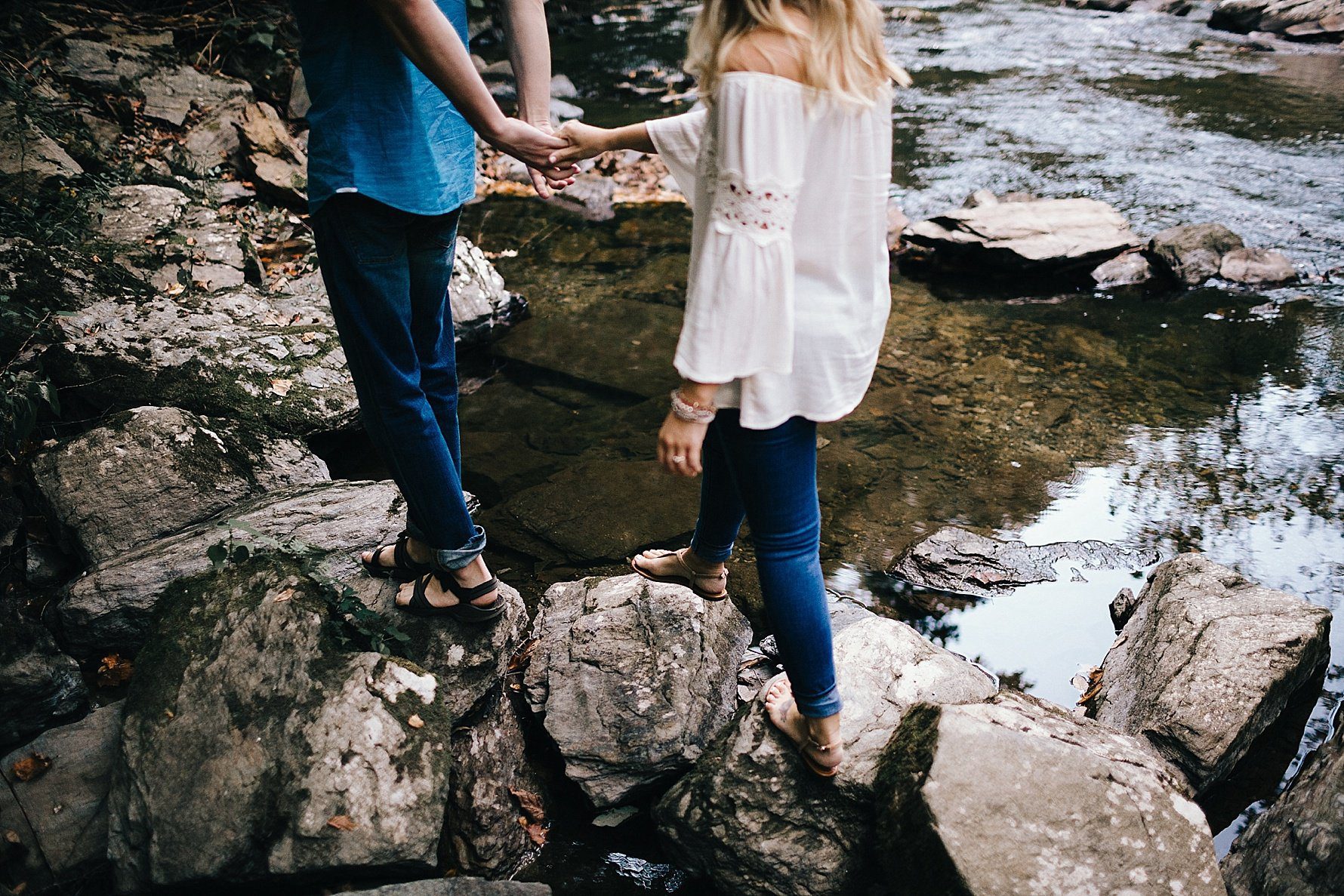 Smoky Mountain National Park Engagement Photography | Erin Morrison Photography www.erinmorrisonphotography.com