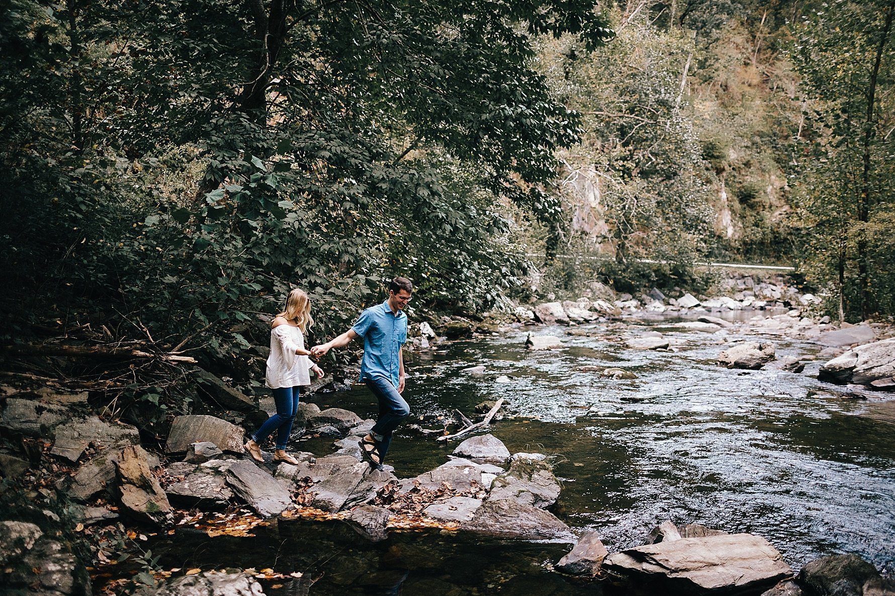 Smoky Mountain Engagement Photography | Erin Morrison Photography www.erinmorrisonphotography.com