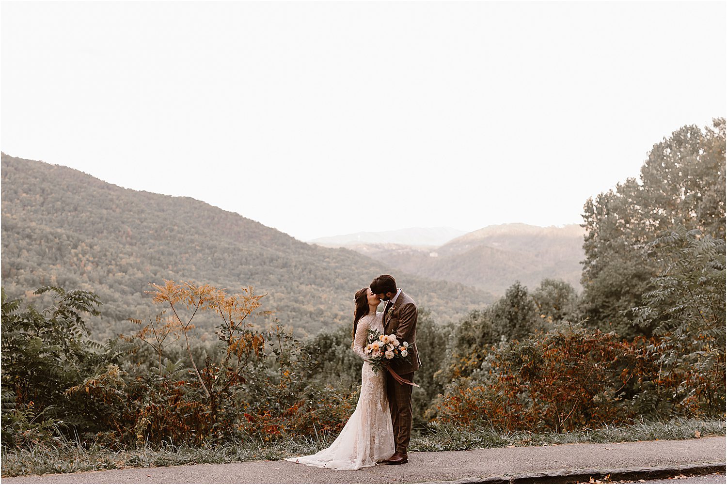 kissing photo at overlook in the Smoky Mountains 