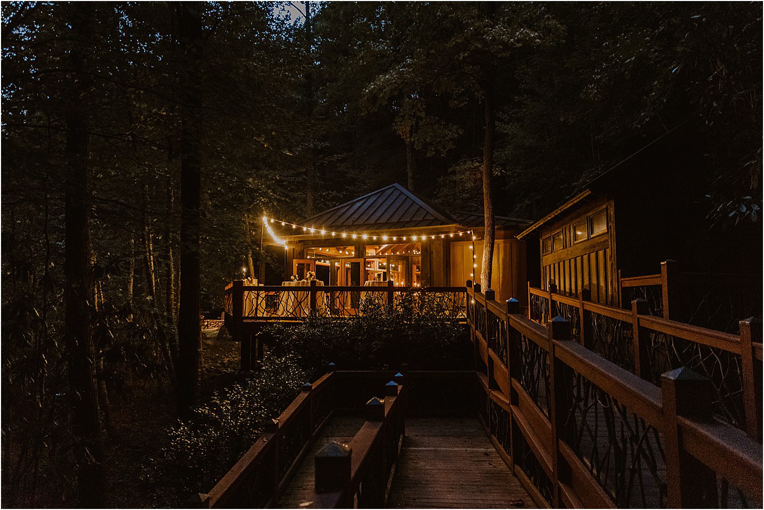 nighttime photo of Treehouse Grove At Norton Creek Resort