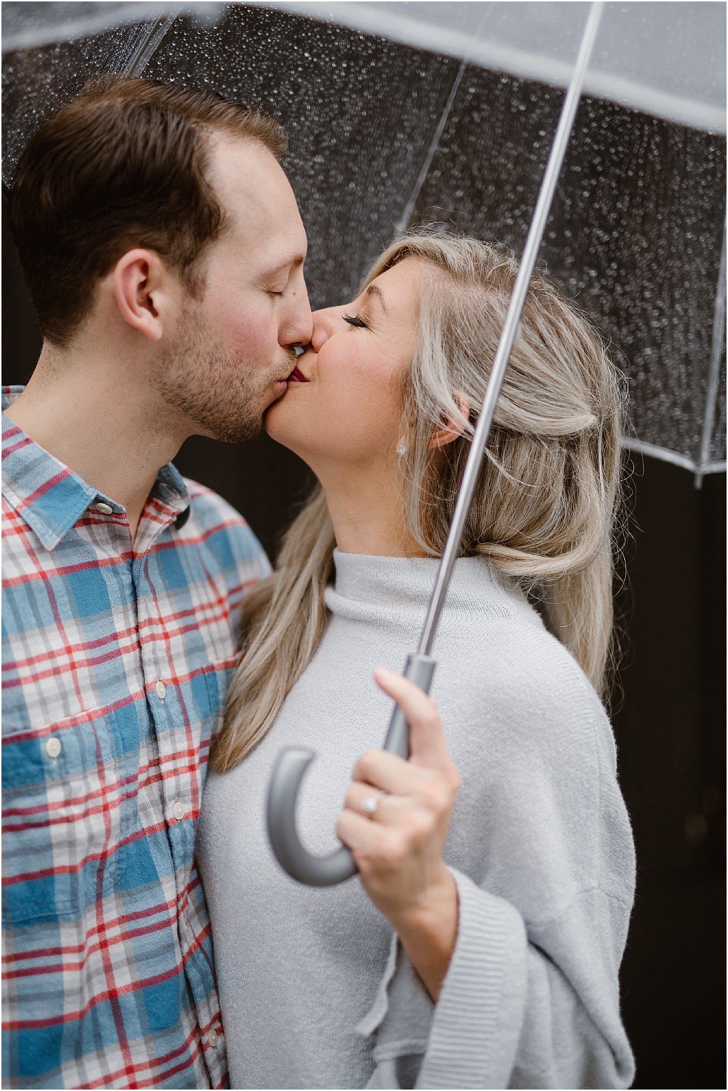Rainy Day Industrial Engagement Photos in Knoxville | Photographed by Erin Morrison Photography | https://erinmorrisonphotography.com/rainy-day-industrial-engagement-photos-knoxville/
