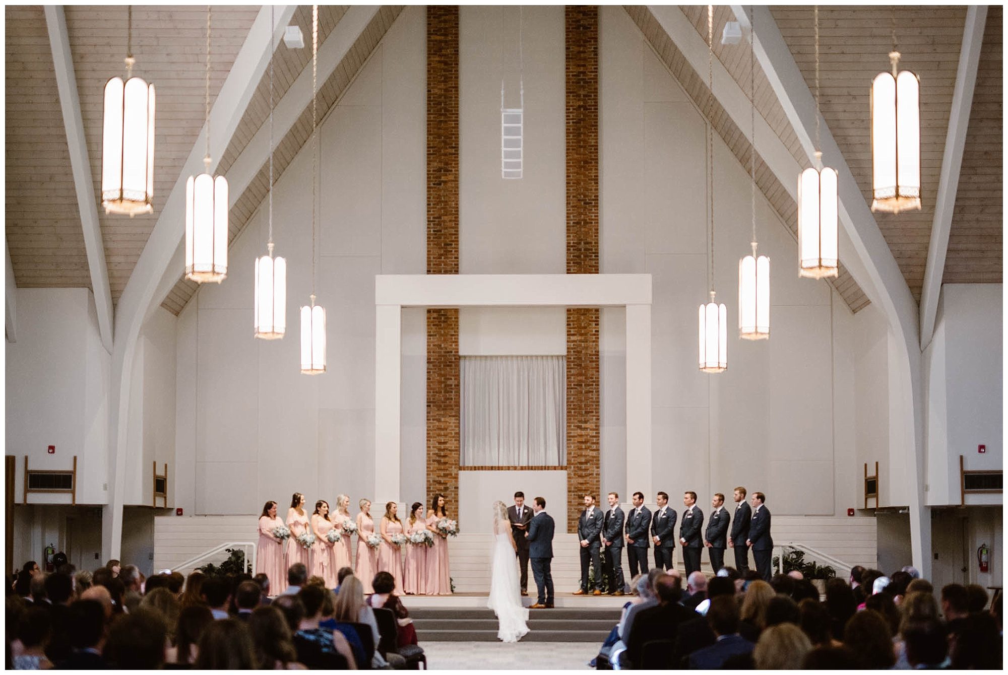 wedding ceremony photos at Laurel Church of Christ