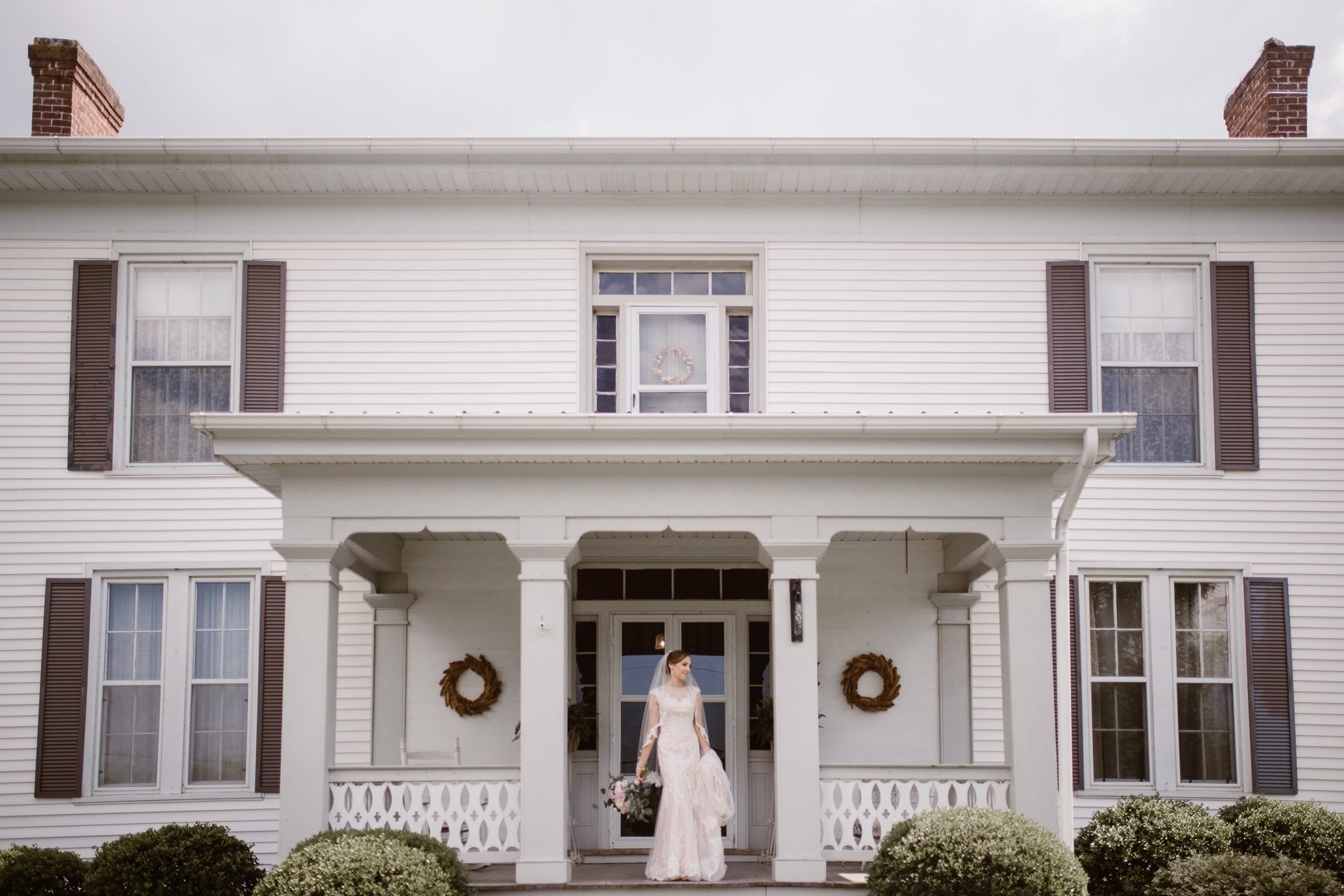 How to Create a Wedding Day Timeline