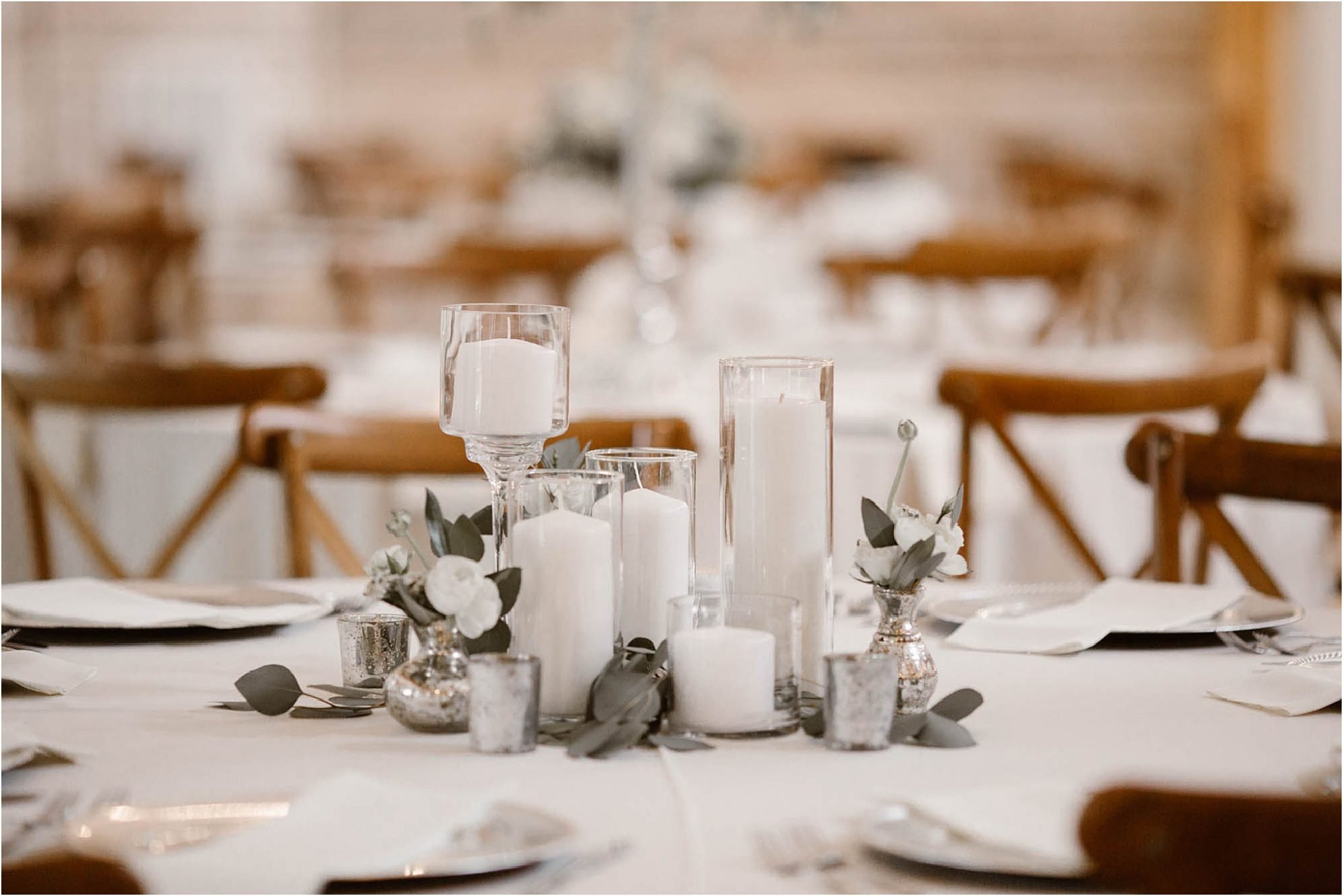 tablescape details on wedding day