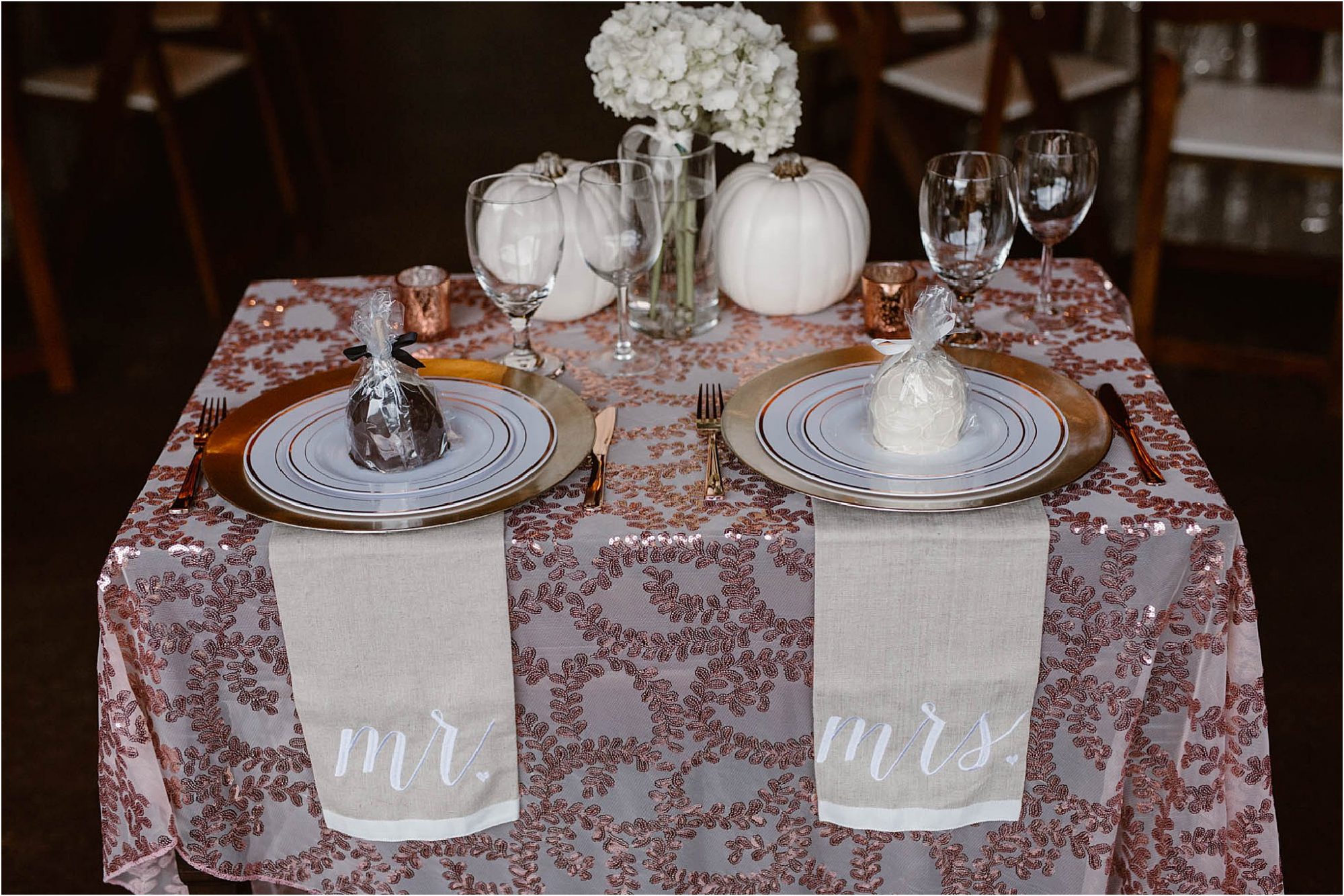 bride and groom table at Fall Wedding in Tennessee