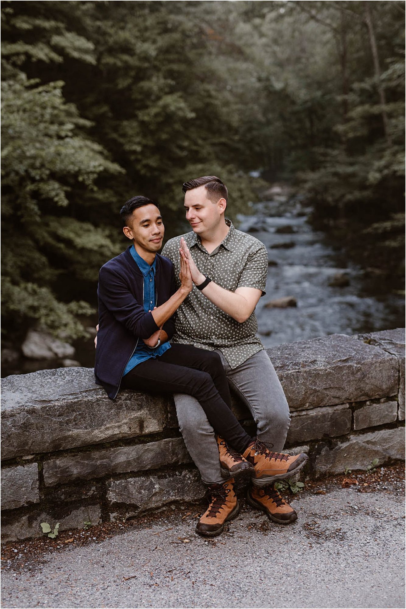Great Smoky Mountains Couples Photos in HIstoric Elkmont