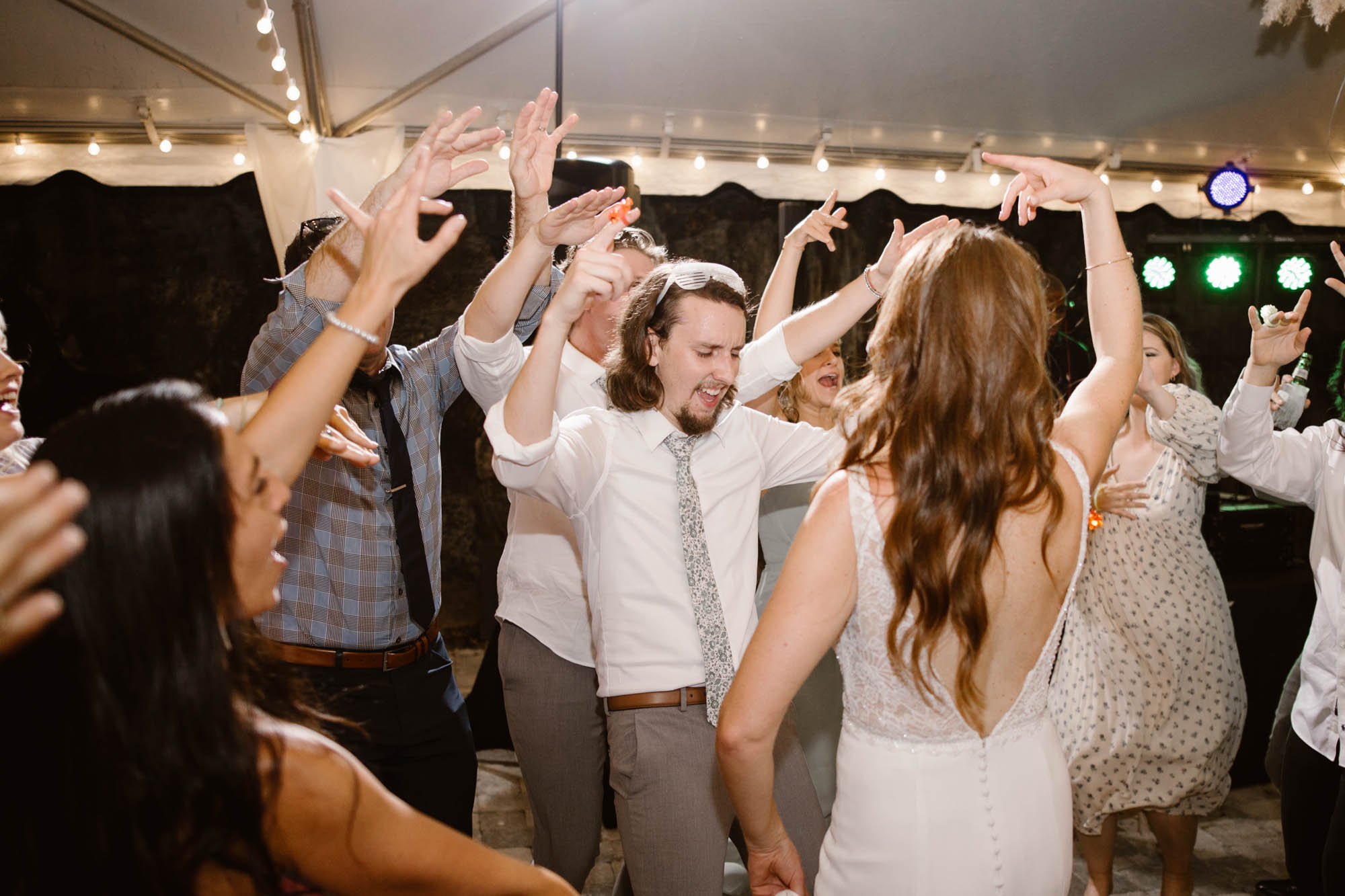 10 Tips For a Successful Wedding Reception