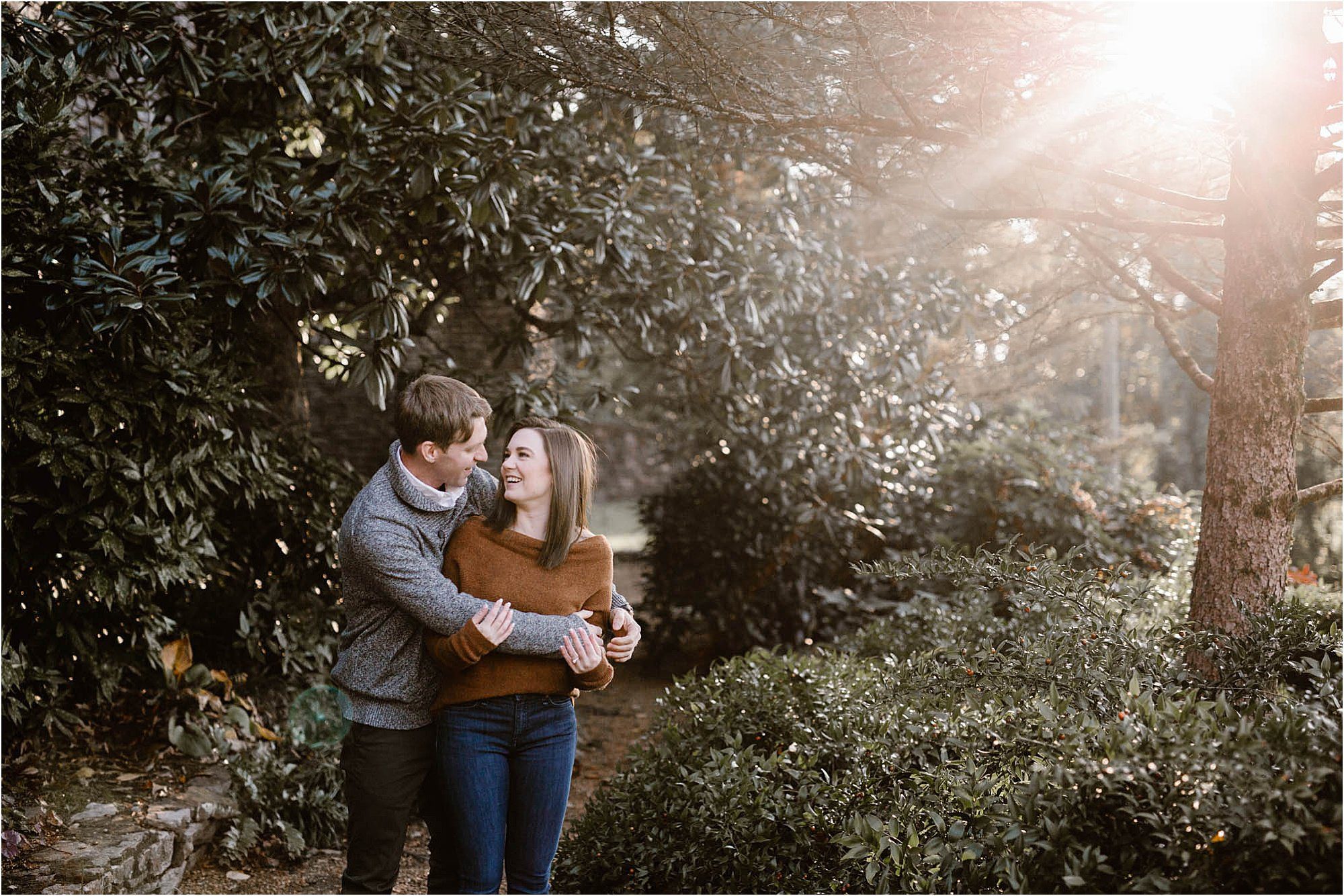 Cozy Fall Engagement Photos in Tennessee