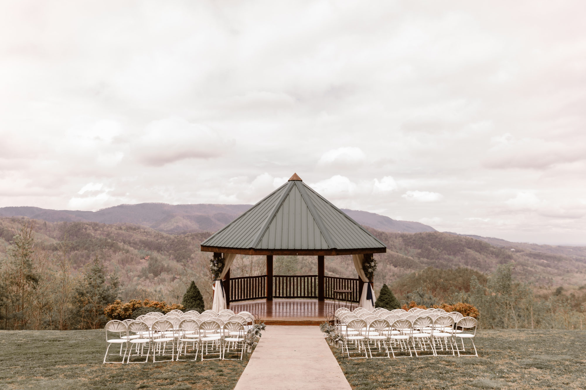The Lodge at Brothers Cove Wedding Venue